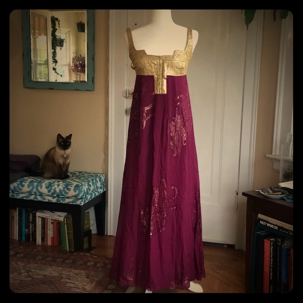 PROM! Gorgeous silk Nicole Miller formal gown